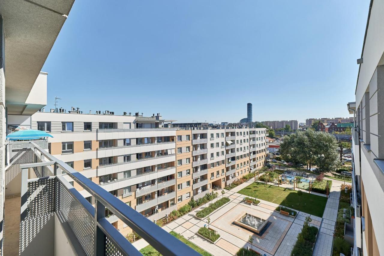 Exclusive Apartments Teczowa With Underground Parking By Noclegi Renters 브로츠와프 외부 사진