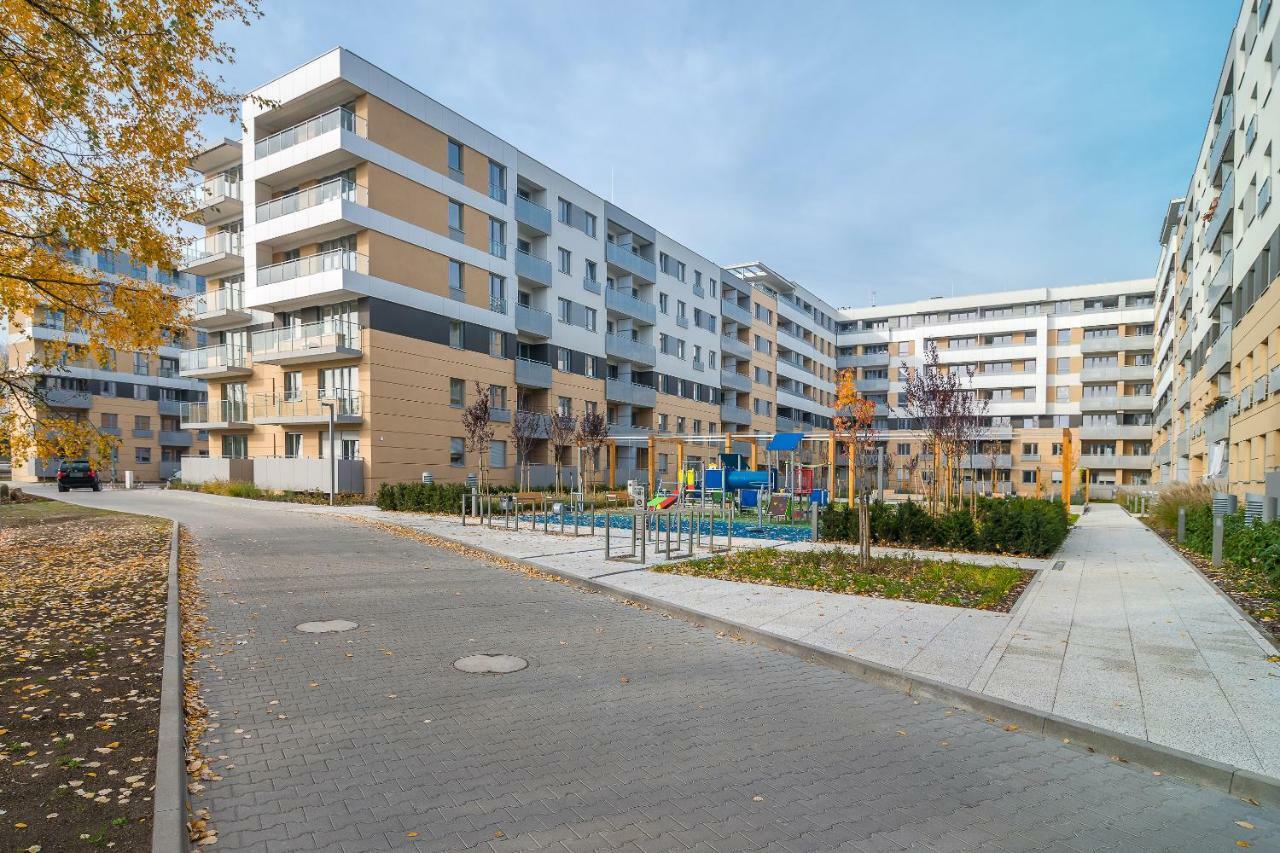 Exclusive Apartments Teczowa With Underground Parking By Noclegi Renters 브로츠와프 외부 사진