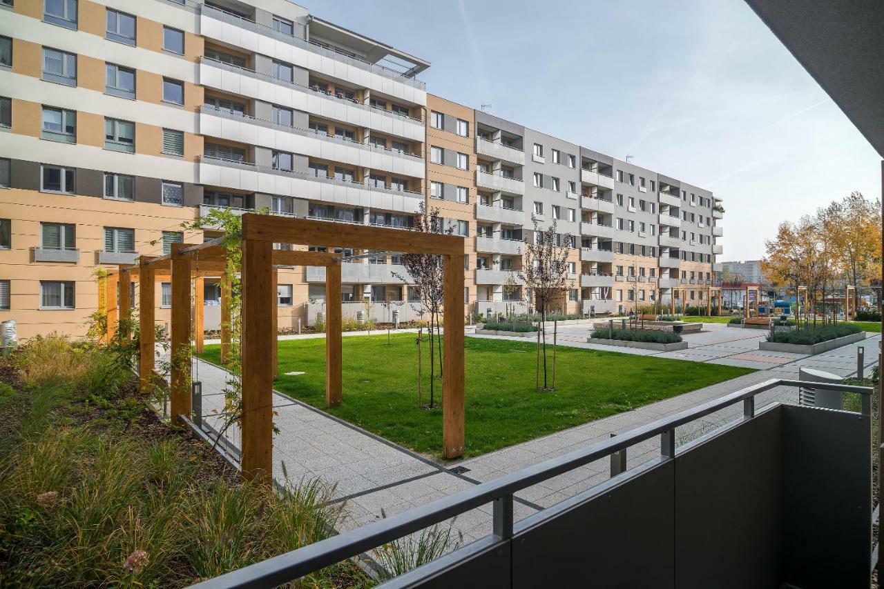 Exclusive Apartments Teczowa With Underground Parking By Noclegi Renters 브로츠와프 외부 사진