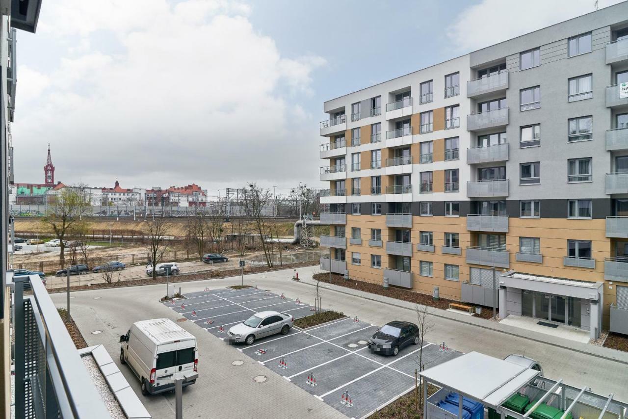 Exclusive Apartments Teczowa With Underground Parking By Noclegi Renters 브로츠와프 외부 사진